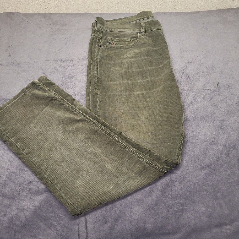 Mens DIESEL D-Macs Straight Corduroy Pants Green 38/32 069XQ Stretch Button Fly - Picture 2 of 9